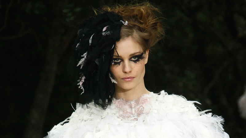 Illustration for article titled Chanel Haute Couture: For the Bedraggled Black Swan Lady Who Lunches in You